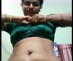 Tamil aunty selfie for ex..
