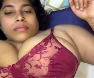 Indian chubby big boobs wife..