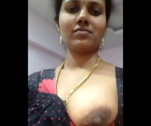 Indian Aunty Fat Knockers Show