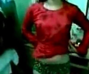 desi young girl screwed by..